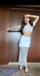 Hansika Motwani feet photo thumbnail