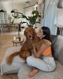 Valentina Vignali feet photo thumbnail