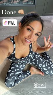Frankie Bridge feet photo thumbnail