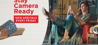 Kriti Sanon feet photo thumbnail