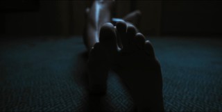Alice Eve feet photo thumbnail
