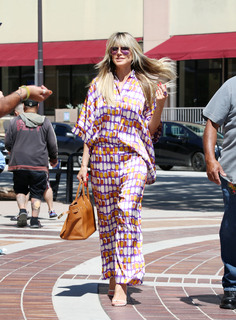 Heidi Klum feet photo thumbnail