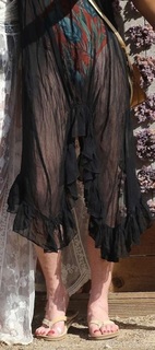 Lindsay Lohan feet photo thumbnail