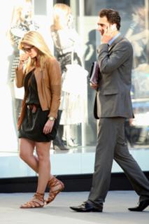 Natasha Henstridge feet photo thumbnail