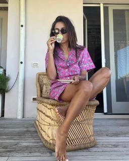 Caterina Balivo feet photo thumbnail