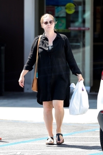 Amy Adams feet photo thumbnail