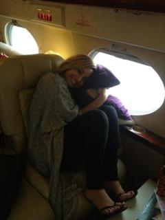 Demi Lovato feet photo thumbnail