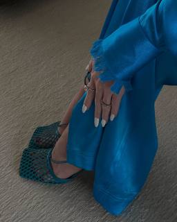 Marina Ruy Barbosa feet photo thumbnail