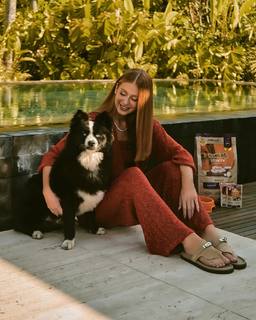 Marina Ruy Barbosa feet photo thumbnail