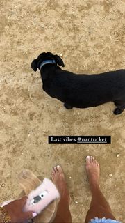 Kelly Bensimon feet photo thumbnail