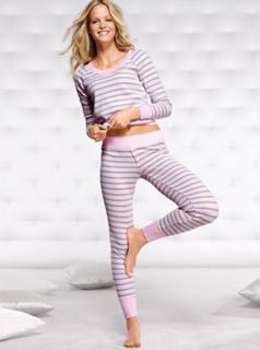 Erin Heatherton feet photo thumbnail