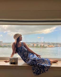 Anushka Sen feet photo thumbnail