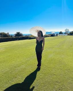 Victoria Justice feet photo thumbnail