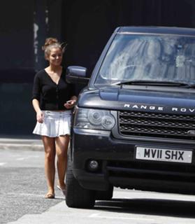 Helen Flanagan feet photo thumbnail
