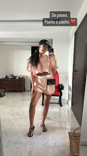 Cristina Pedroche feet photo thumbnail