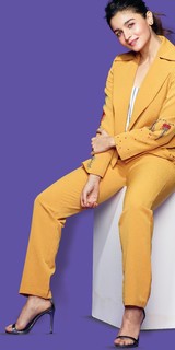 Alia Bhatt feet photo thumbnail