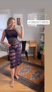 Katrina Bowden feet photo thumbnail