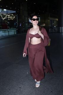 Tamannaah Bhatia feet photo thumbnail