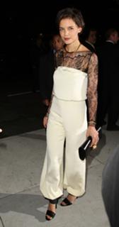 Katie Holmes feet photo thumbnail