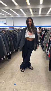 Victoria Justice feet photo thumbnail