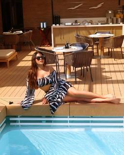 Haifa Wehbe feet photo thumbnail