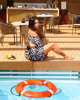 Haifa Wehbe feet photo thumbnail