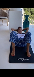 Veronica Maya feet photo thumbnail