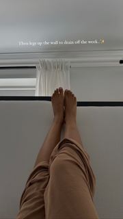 Rochelle Humes feet photo thumbnail