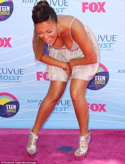 Francia Raisa feet photo thumbnail