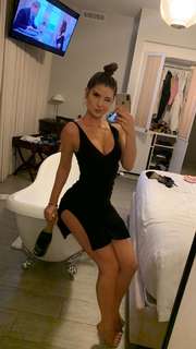 Amanda Cerny feet photo thumbnail