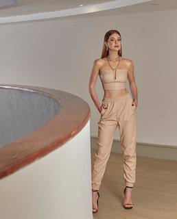 Marina Ruy Barbosa feet photo thumbnail