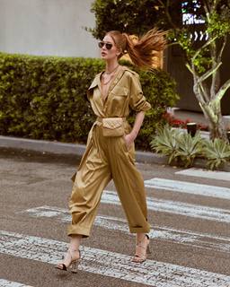 Marina Ruy Barbosa feet photo thumbnail
