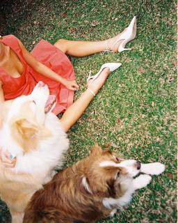 Marina Ruy Barbosa feet photo thumbnail