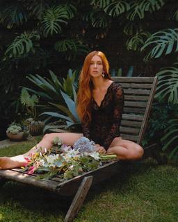 Marina Ruy Barbosa feet photo thumbnail