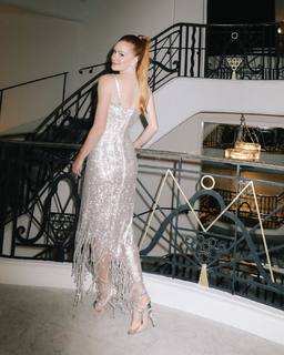 Marina Ruy Barbosa feet photo thumbnail