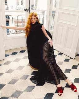 Marina Ruy Barbosa feet photo thumbnail