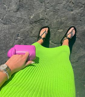 Marina Ruy Barbosa feet photo thumbnail