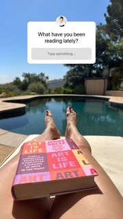 Brie Larson feet photo thumbnail