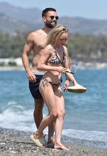 Jorgie Porter feet photo thumbnail