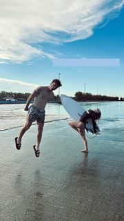 Julianne Hough feet photo thumbnail