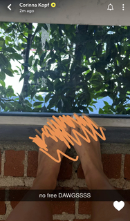 Corinna Kopf feet photo thumbnail