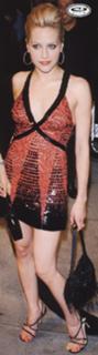 Brittany Murphy feet photo thumbnail