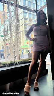 Brie Garcia feet photo thumbnail