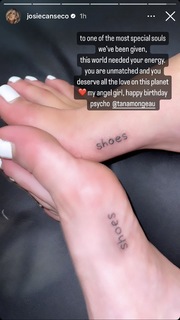 Josie Marie Canseco feet photo thumbnail