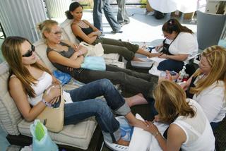 Amanda Bynes feet photo 4