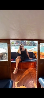 Veronica Maya feet photo thumbnail
