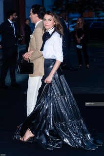 Keri Russell feet photo thumbnail