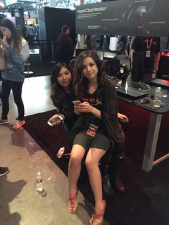 Imane Pokimane Anys feet photo thumbnail
