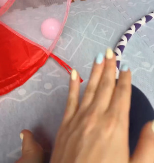 Yoseline Hoffman feet photo thumbnail