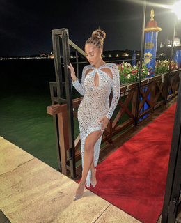 La La Anthony feet photo thumbnail